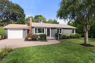 19 Wellesley Road, Natick, MA 01760 - Photo 1
