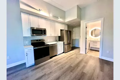 133 Salem #302, Revere, MA 02151 - Photo 1