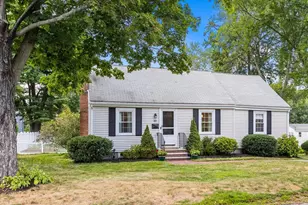 49 Springvale Rd, Reading, MA 01867 - Photo 1