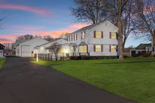 11 West St, Hadley, MA 01035 - Photo 1