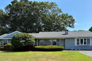 6 Mulberry Dr, Peabody, MA 01960 - Photo 1