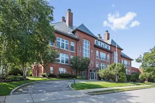 51 Pettee, Newton, MA 02464 - Photo 1