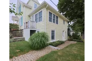 29 Lincoln Ave, Marblehead, MA 01945 - Photo 1