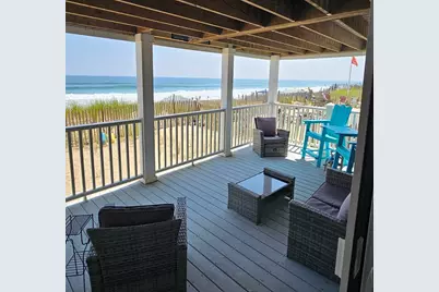 178 N End Blvd #B, Salisbury, MA 01952 - Photo 1