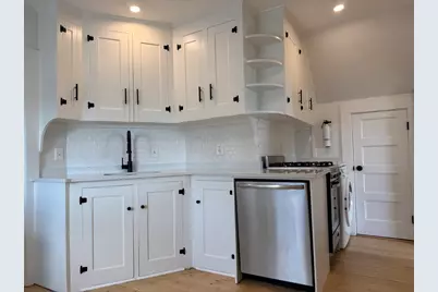23 Ingalls #3, Swampscott, MA 01907 - Photo 1