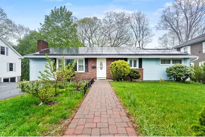 27 Winslow Street, Gardner, MA 01440 - Photo 1