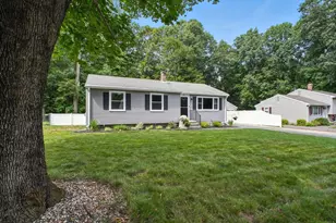 28 Entrybrook Dr, Springfield, MA 01108 - Photo 1