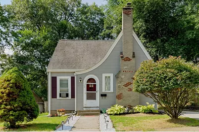 12 Friedel St, Worcester, MA 01603 - Photo 1