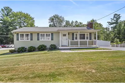 7 Pine Valley Dr, Dracut, MA 01826 - Photo 1