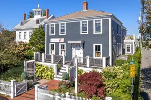 162 Commercial St, Provincetown, MA 02657 - Photo 1