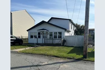 343 Ludlow St, Fall River, MA 02721 - Photo 1