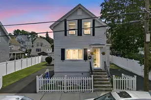 11 Clinton St, Lynn, MA 01902 - Photo 1