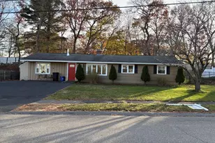 58 Trask Rd, Peabody, MA 01960 - Photo 1