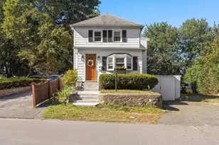 26 Manson St, Lynn, MA 01912 - Photo 1