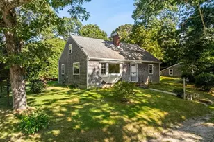 9 James St, Falmouth, MA 02543 - Photo 1