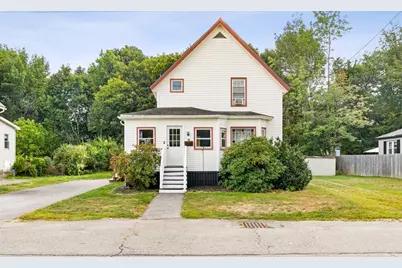 26 Crawford St, Gardner, MA 01440 - Photo 1