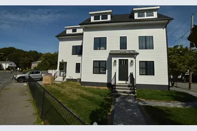112 Lynde St #1, Melrose, MA 02176 - Photo 1