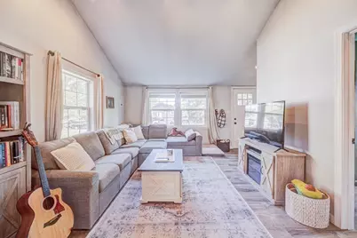 9 Marion St, Plymouth, MA 02360 - Photo 1