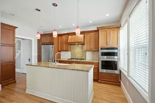 21 Balmoral St, Andover, MA 01810 - Photo 1