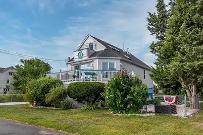 15 Elgin St #St, Warwick, RI 02889 - Photo 1