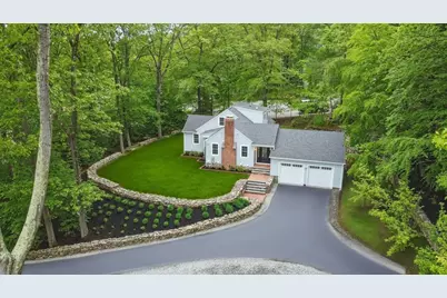 315 Maple Ave, Shrewsbury, MA 01545 - Photo 1