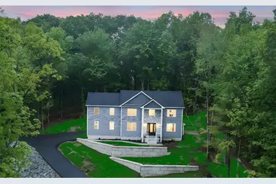 835 West St, Ludlow, MA 01056 - Photo 1