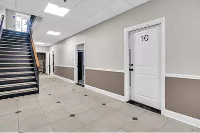 70 Court Street #10, Westfield, MA 01085 - Photo 1