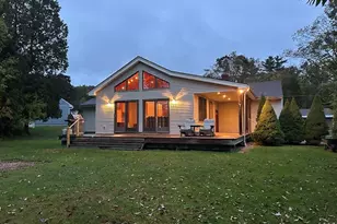 35 Sunnyside Dr, Dalton, MA 01226 - Photo 1