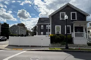 389 Cottage St, New Bedford, MA 02740 - Photo 1