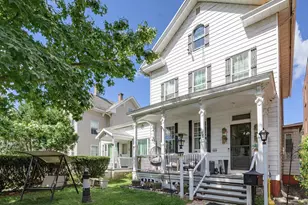 187 Walnut St, Holyoke, MA 01040 - Photo 1