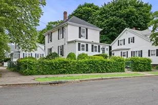 20 Saratoga St, Lynn, MA 01902 - Photo 1