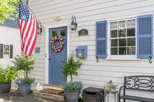 24 Summer, Marblehead, MA 01945 - Photo 1