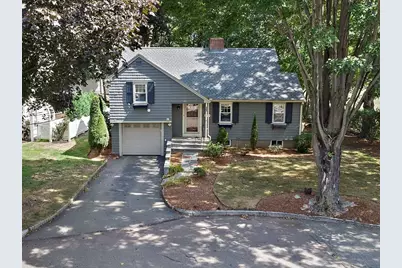 16 Plymouth Cir, Melrose, MA 02176 - Photo 1