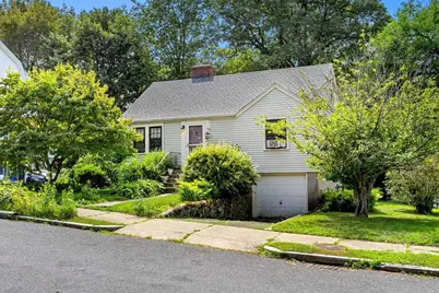 215 Renfrew St, Arlington, MA 02476 - Photo 1