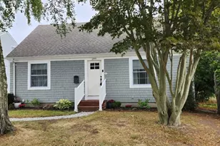 209 Bellevue St, New Bedford, MA 02740 - Photo 1