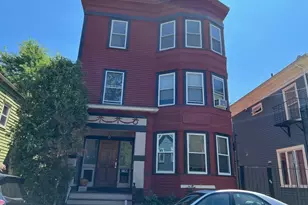 14 Salem St, Cambridge, MA 02139 - Photo 1