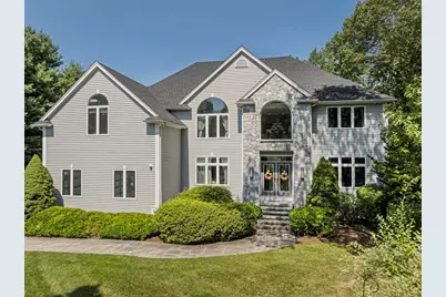 40 Hillside Dr, Wrentham, MA 02093 - Photo 1