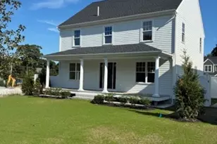 261 Pleasant St, Weymouth, MA 02190 - Photo 1