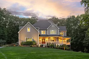 64 Acorn Dr, Uxbridge, MA 01569 - Photo 1