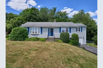 597 Willard St, Leominster, MA 01453 - Photo 1