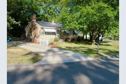 20 Meadowbrook Drive, Easthampton, MA 01027 - Photo 1