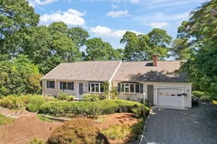 82 Dale Dr, Falmouth, MA 02540 - Photo 1