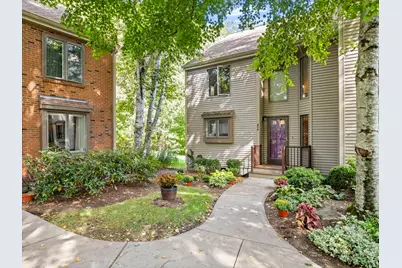 770 Salisbury St #424, Worcester, MA 01609 - Photo 1