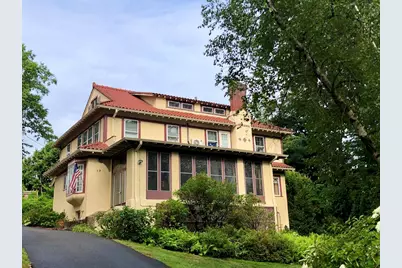 17 Cleveland Street, Holyoke, MA 01040 - Photo 1