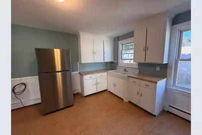 3 Hamilton St #1, Plymouth, MA 02360 - Photo 1