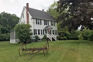 393 West St, Walpole, MA 02081 - Photo 1