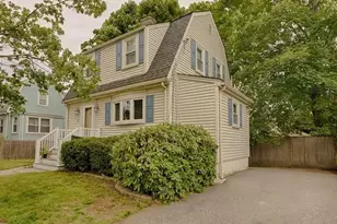 85 Arnold St, Quincy, MA 02169 - Photo 1