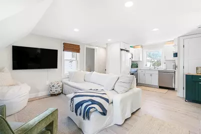 687 Main Street #2, Norwell, MA 02061 - Photo 1