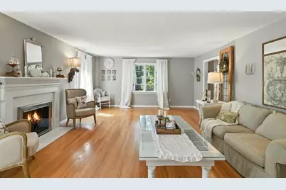 35 Plymouth Road, Longmeadow, MA 01106 - Photo 1