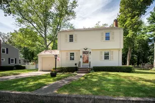 28 Webb St, Weymouth, MA 02188 - Photo 1